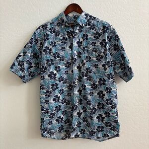Ariat Tropical Blue Floral Hawaiian Mens Shirt size Medium. 100% cotton